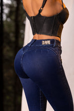 Cargar imagen en el visor de la galería, Jeans A1 luxury 7217
